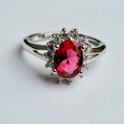 Anello Kate in Argento925 con Pietra Rossa e Zirconi Bianchi