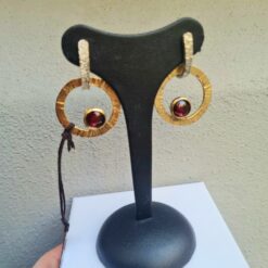 Orecchini Cerchi con Granato Rosso in Argento e Bronzo