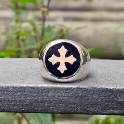 Anello Scudo Chevalier in Argento 925 Con Croce Celtica Smaltata Blu